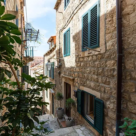 Вилла Jele - Three Bedroom In The Old Town